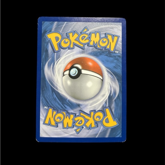 Yveltal EX Pokémon Card - Picture 2 of 2